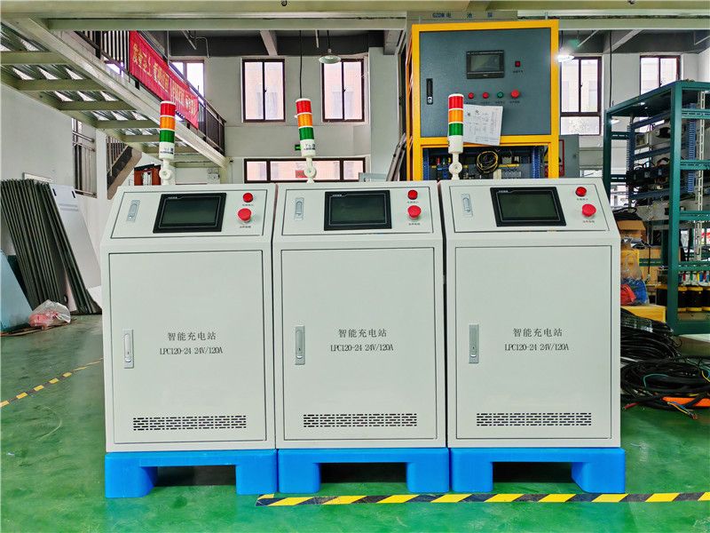 24V 120A Automatic Telescopic Charging Station