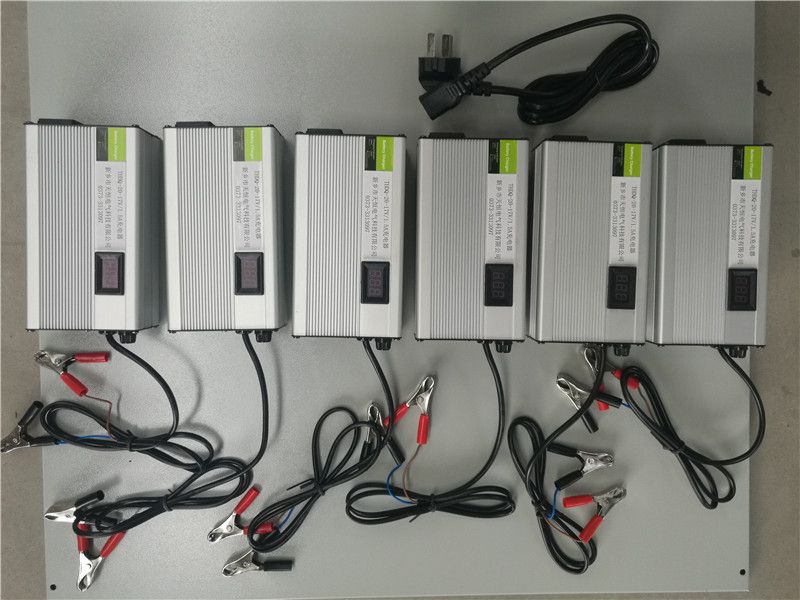 17V 1.5A Lithium Battery Charger