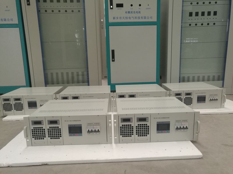 144V 30A Smart Charger